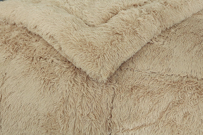 1 PC Double Fluffy Velvet Quilt NCS 172 - Nishat Creative Store