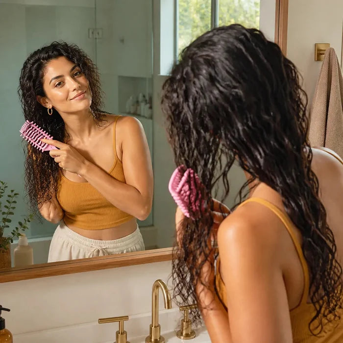 Curliza – Ventilated Curly Hair Brush with Boar Bristles for Defined Ringlets
