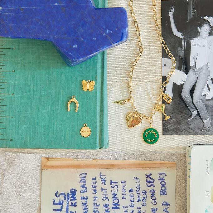 charm display