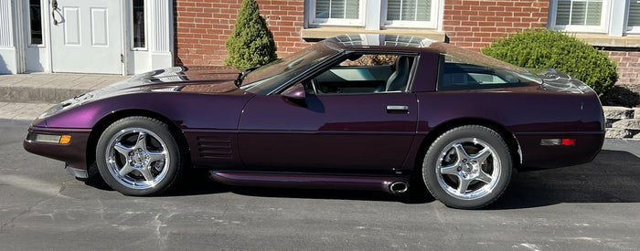 GM WA9885 Black Rose Metallic Basecoat With Reducer Quart (Basecoat Only)