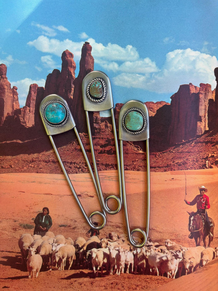 ✙ Jumbo Turquoise Safety Pin