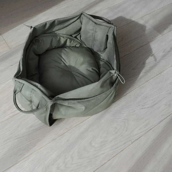 Lambwolf Collective - OLLA // PETITE PET CARRYCOT // DOG & CAT CARRIER: Camel