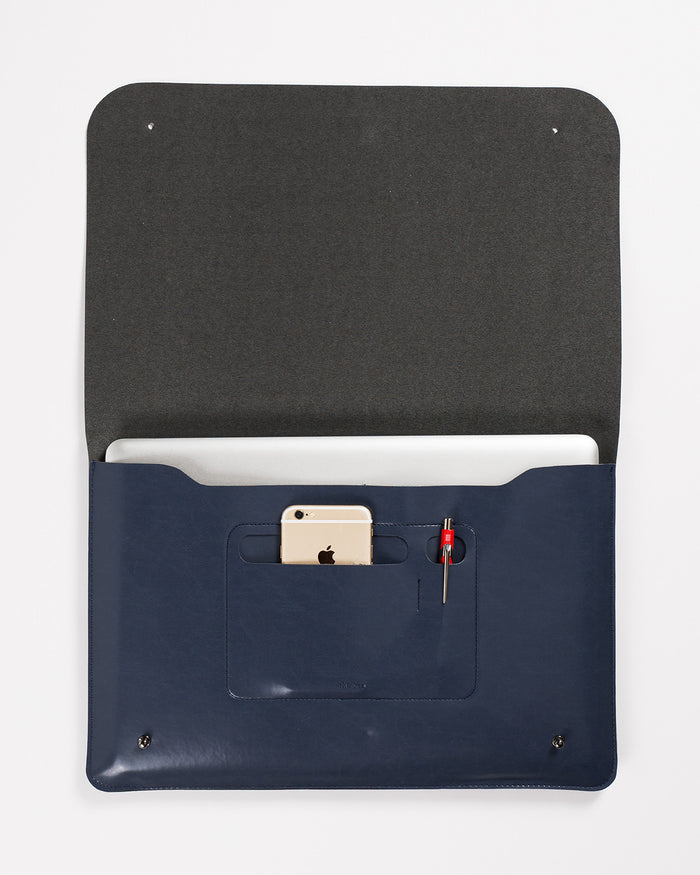 Minimalist Folio Large