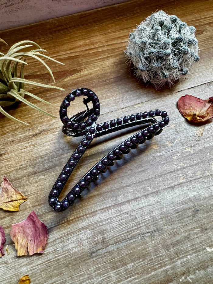 New Style - Faux pearls Hair Clips