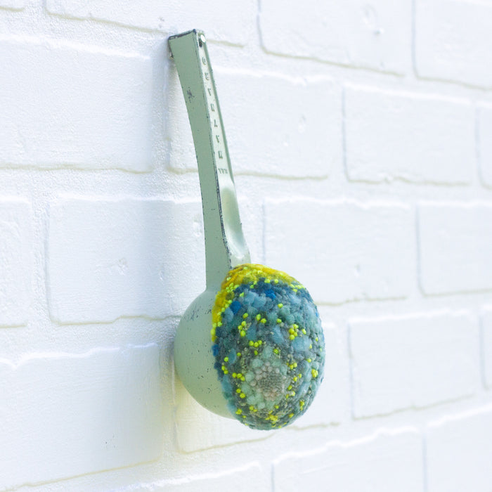Oversized Scoop Puff | Fireflies