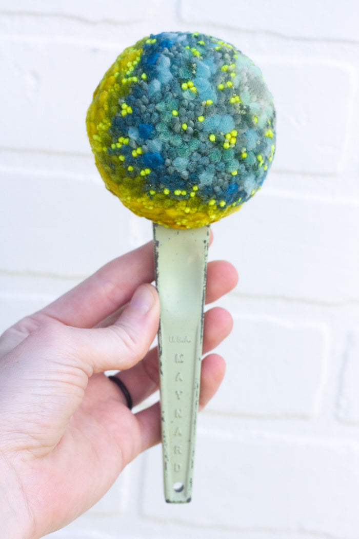 Oversized Scoop Puff | Fireflies
