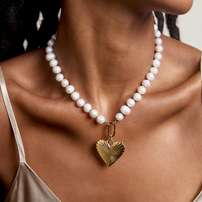 Ribbed Heart of Gold Charm