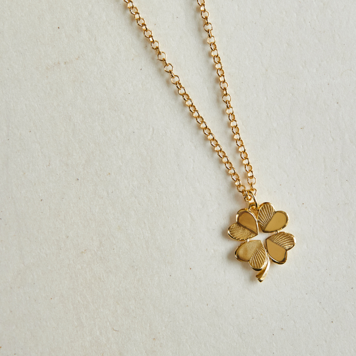 Small Luck and Love Clover Necklace